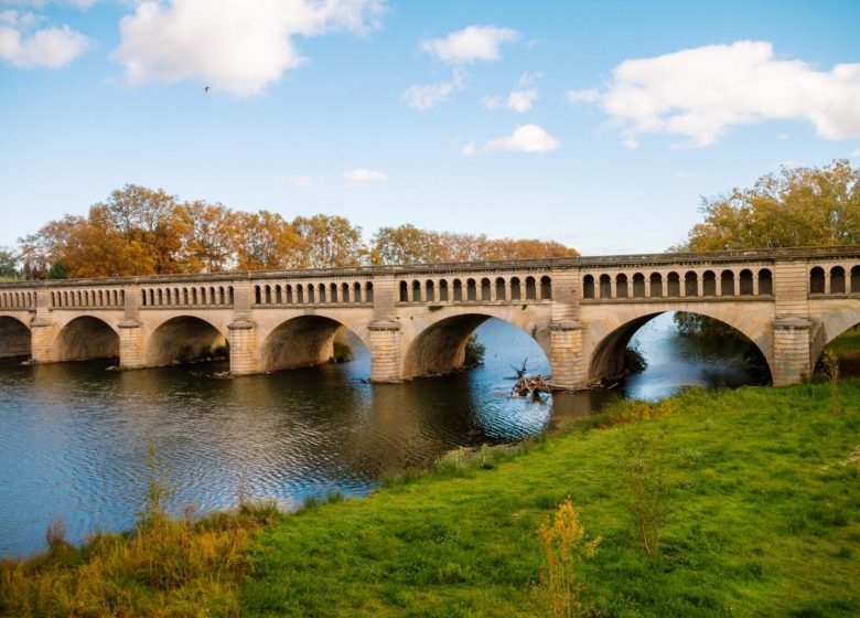 PONT-CANAL