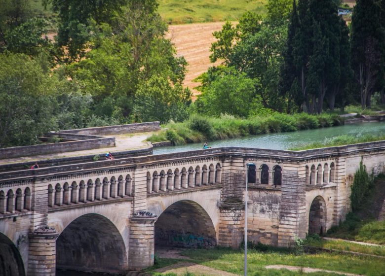 PONT-CANAL