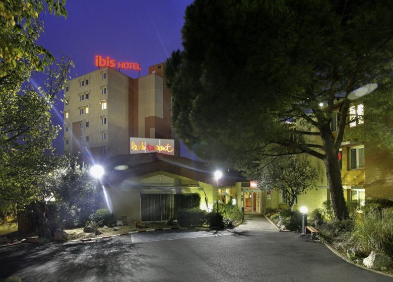 HÔTEL-RESTAURANT IBIS BÉZIERS EST MÉDITERRANÉE